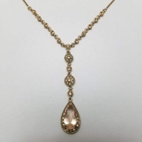 Vintage Monet Teardrop Y drop Necklace Gold Tone 16" w/ 2" drop - Picture 2 of 6